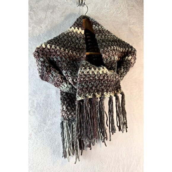 Crochet Shawl Scarf 10"x60" Gray Plum Cream Knitted Neck Warmer Fringe Cottage - Picture 1 of 12